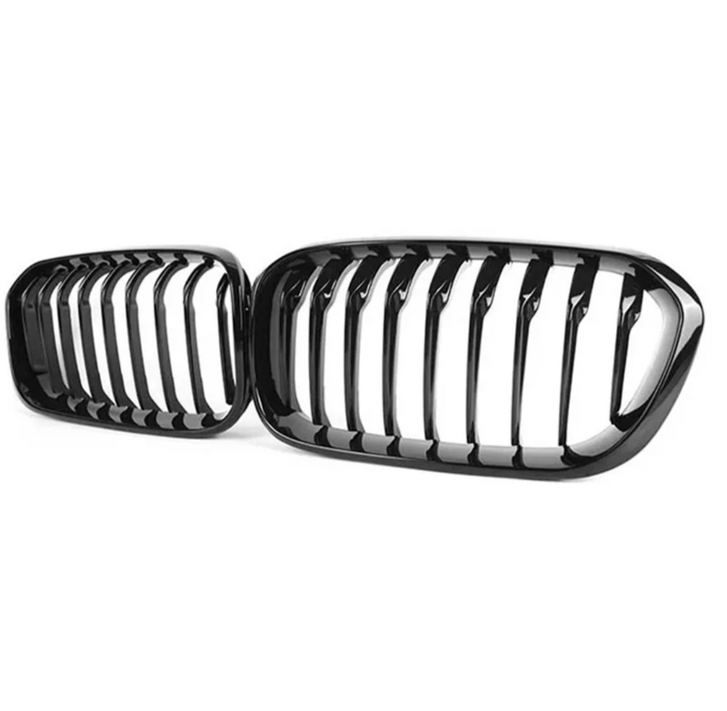 Calandre BMW Série 1 F20 F21 - vue de trois-quarts 2 - Becquet Voiture