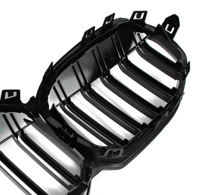Calandre BMW Série 1 F40 noir brillant - vue de profil 2 - Becquet Voiture