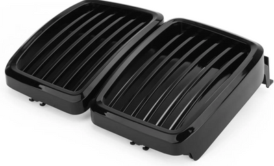 Calandre BMW Série 3 E30 noir brillant - vue de trois-quarts - Becquet Voiture