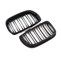 Calandre BMW Série 3 E46 noir brillant - vue arrière 2 - Becquet Voiture