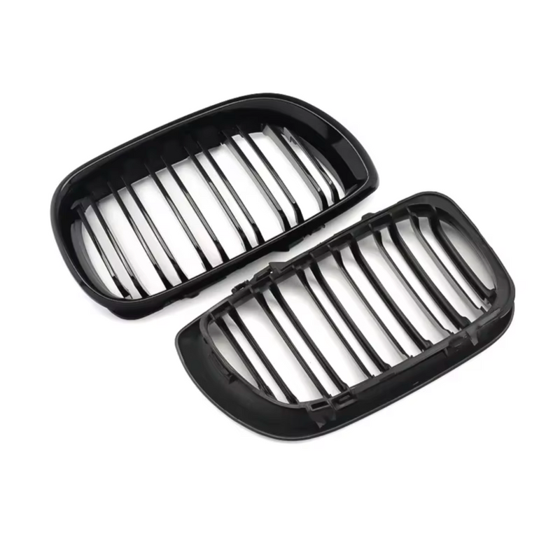 Calandre BMW Série 3 E46 noir brillant - vue arrière 2 - Becquet Voiture
