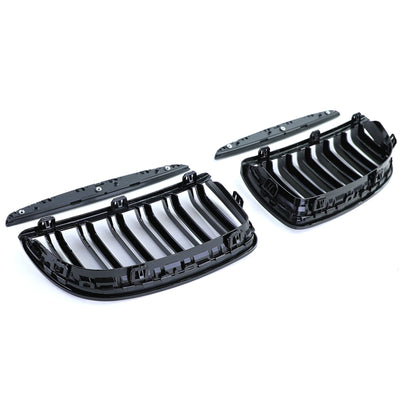 Calandre BMW Série 3 E90 noir brillant - vue rapprochée - Becquet Voiture