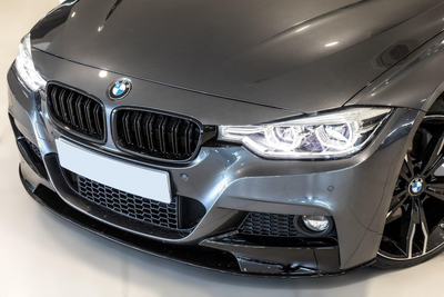 Calandre BMW Série 3 F30 F31 - vue de profil - Becquet Voiture