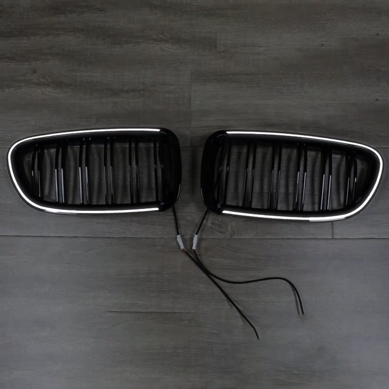 BMW 5er F10 F11 Kühlergrill Schwarz Glänzend Vorne - Rückansicht 2 - Becquet Voiture