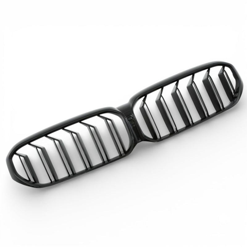 BMW 5 Series G30 M5 Competition Grille - side view 2 - Becquet Voiture