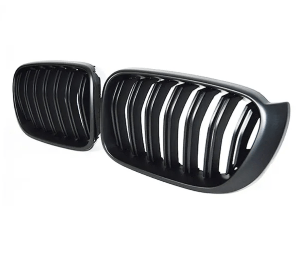 Calandre BMW X4 F26 noir brillant - vue de face - Becquet Voiture