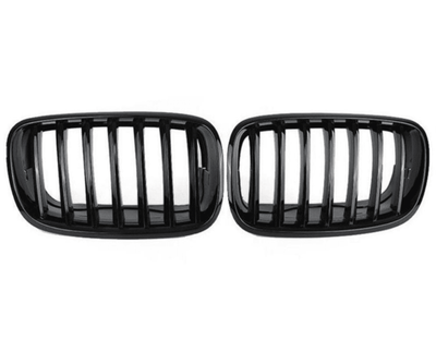 Calandre BMW X5 E70 noir brillant - packshot studio - Becquet Voiture