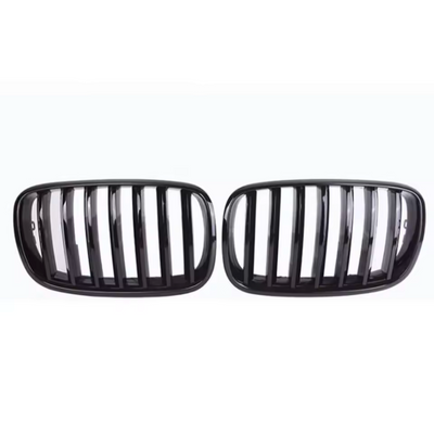Calandre BMW X5 E70 noir brillant - vue de dessus - Becquet Voiture