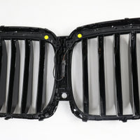 Calandre BMW X5 G05 M-Performance Noir 2019-2022 - vue de profil 2 - Becquet Voiture