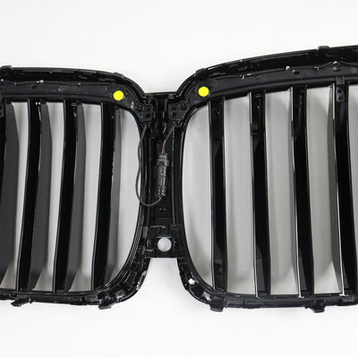 Calandre BMW X5 G05 M-Performance Noir 2019-2022 - vue de profil 2 - Becquet Voiture