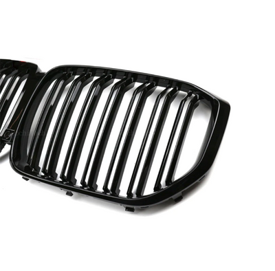 Calandre BMW X5 G05 noir brillant - vue rapprochée - Becquet Voiture