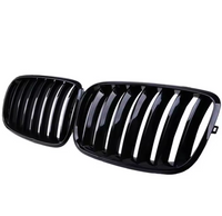 Gloss black BMW X6 E71 kidney grille - close-up view - Becquet Voiture