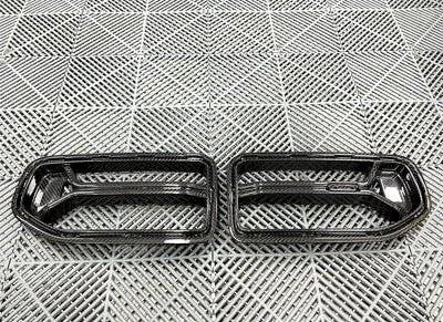 Calandre CSL Fibre Carbone BMW G87 M2 - vue de trois-quarts - Becquet Voiture
