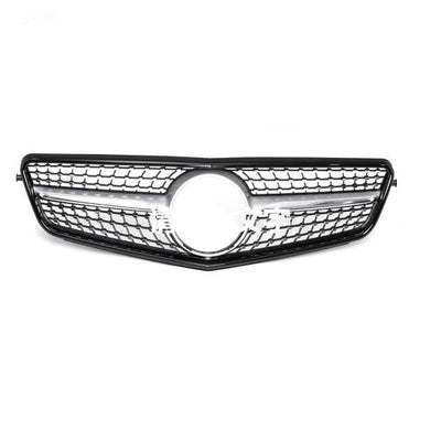 Calandre Diamond Mercedes Classe C W204 Noir - vue de profil - Becquet Voiture