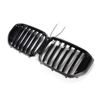 Calandre LED noire brillante BMW X5 G05 LCI simple double lame 2023-2026 - vue de trois-quarts - Becquet Voiture
