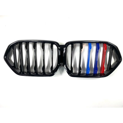 Calandre M BMW X6 G06 2020 Pack M - vue de face - Becquet Voiture