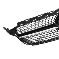 Calandre Mercedes Classe C W205 type Diamant - vue de trois-quarts - Becquet Voiture