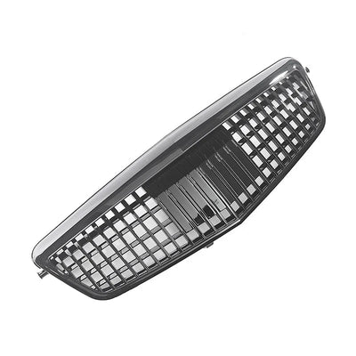 Calandre Mercedes Classe E W212 Style Diamants - vue de trois-quarts - Becquet Voiture