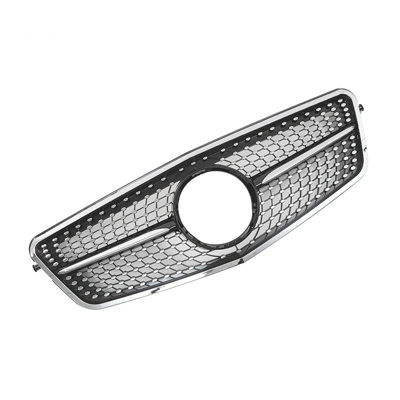 Calandre Mercedes Classe E W212 Style GTR - vue de trois-quarts - Becquet Voiture