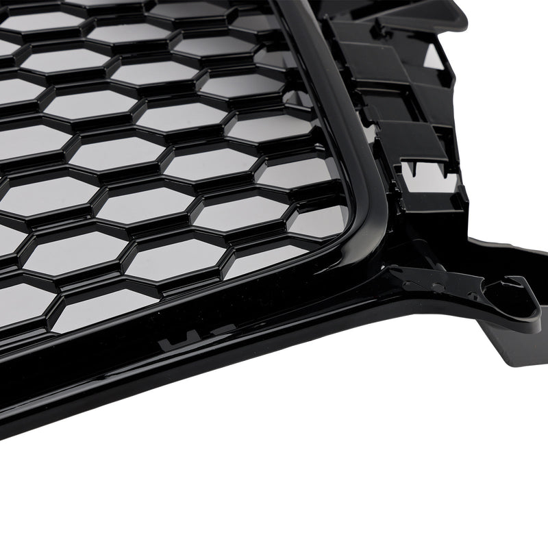 Wabenkühlergrill RSQ3 Schwarz glänzend Audi Q3 2016-2018 - am Fahrzeug montiert - Becquet Voiture