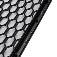 Wabenkühlergrill RSQ3 Schwarz glänzend Audi Q3 2016-2018 - Studio-Packshot - Becquet Voiture