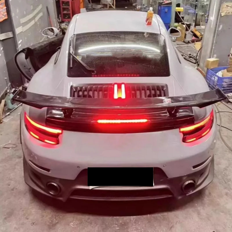 Calandre Porsche 911 991.1 Style 992 - vue de trois-quarts - Becquet Voiture