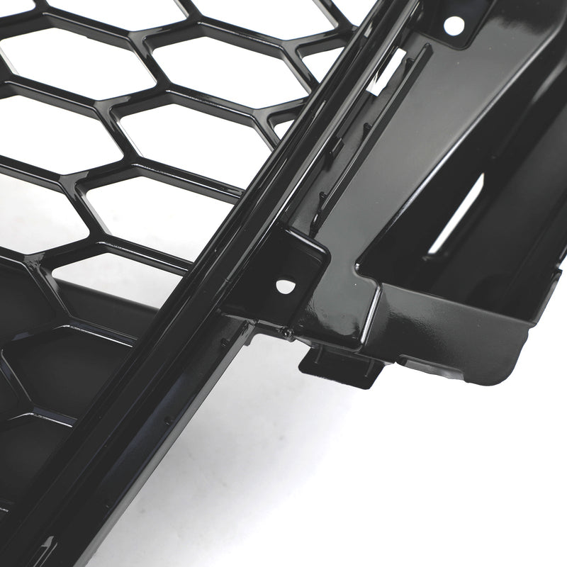 Sportlicher Wabenkühlergrill im RS5-Stil für Audi A5/S5 B8 2008–2012 - Dreiviertelansicht 2 - Becquet Voiture