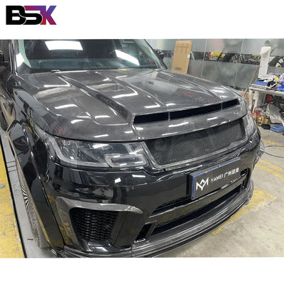 Capot en Fibre de Carbone Range Rover Sport 2014-2022 - vue de trois-quarts - Becquet Voiture