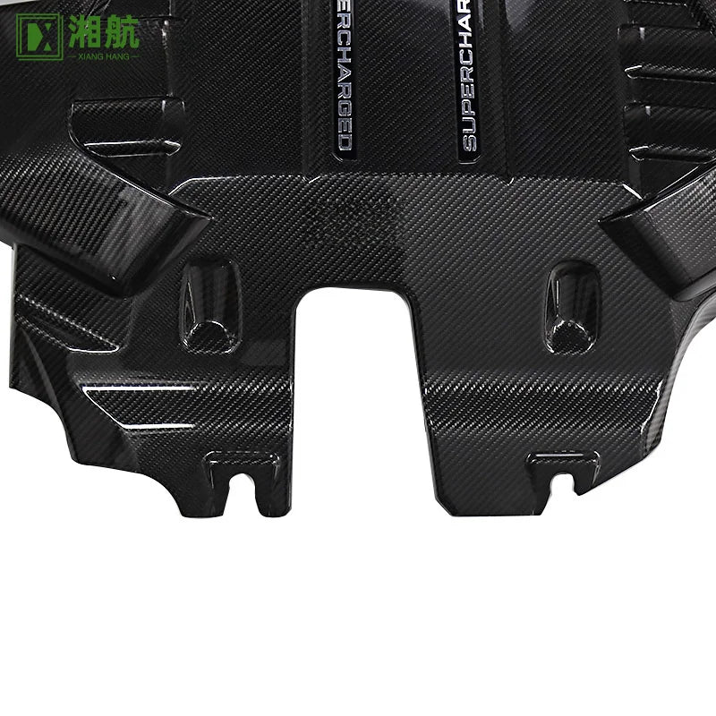 Capot en Fibre de Carbone Range Rover Sport SVR 2013-2022 - vue arrière - Becquet Voiture