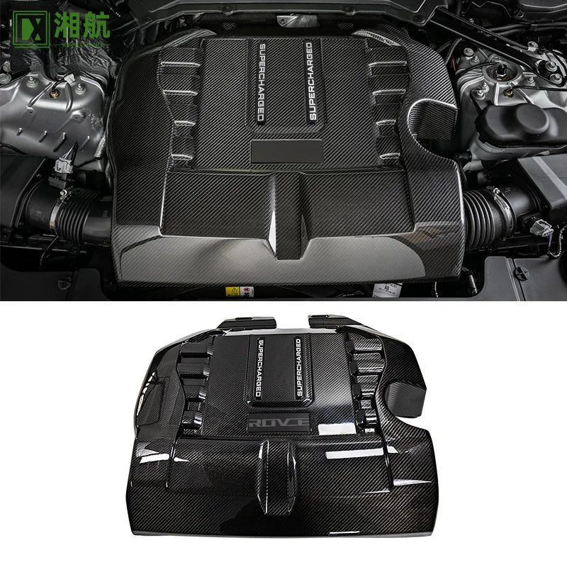Capot en Fibre de Carbone Range Rover Sport SVR 2013-2022 - vue de trois-quarts - Becquet Voiture