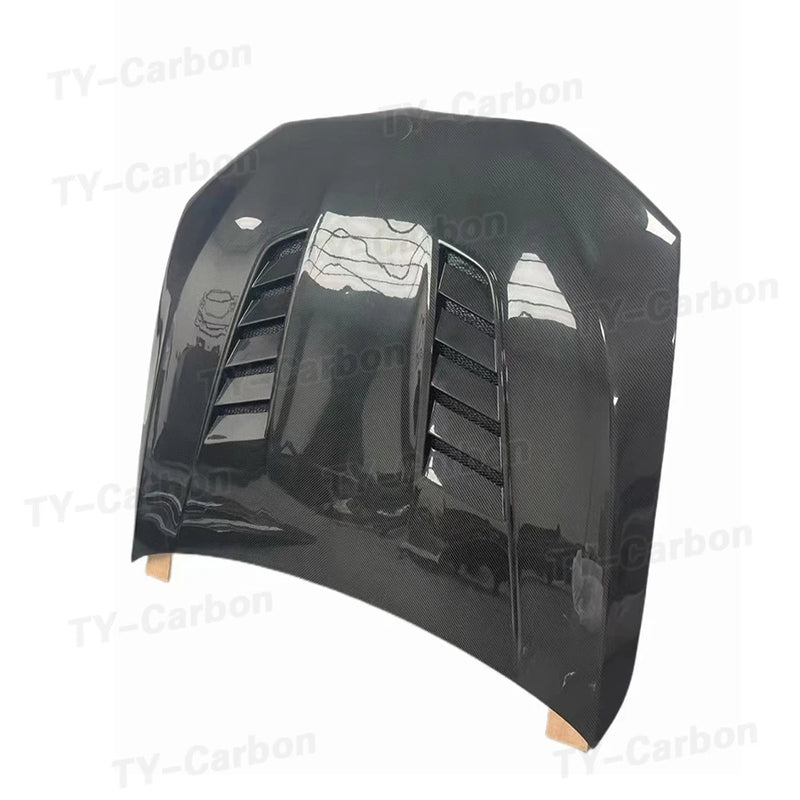 Capot Moteur Carbone BMW Serie 5 G30 M5 F90 Style V - détail du montage - Becquet Voiture