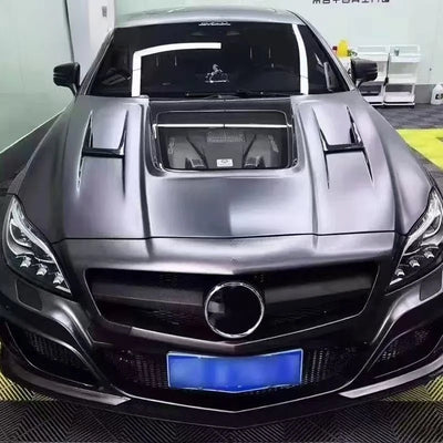Capot Moteur Carbone Style IMP Mercedes CLS W218 - vue de trois-quarts - Becquet Voiture