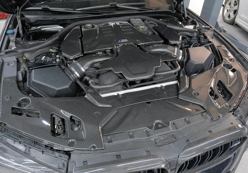 Carbon Fiber Engine Bay Covers BMW M5 F90 - studio packshot - Becquet Voiture