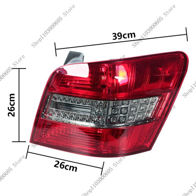 Clignotant Arrière LED Mercedes GLK W204 X204 2008-2012 - vue de trois-quarts - Becquet Voiture