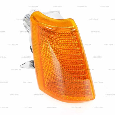 Clignotant Répétiteur Latéral Peugeot 205 1983-1994 - vue de profil - Becquet Voiture