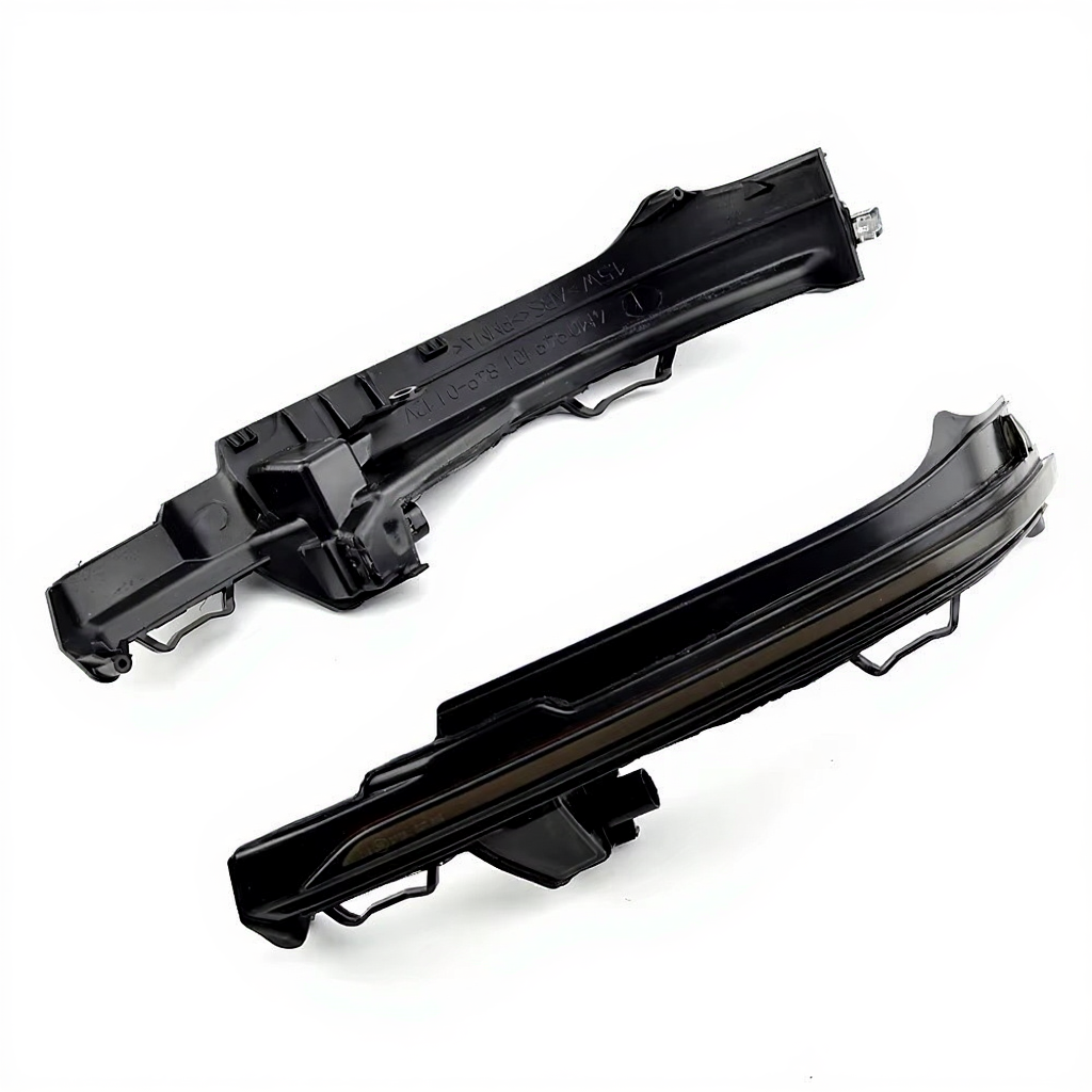 Clignotants de Rétroviseurs Dynamiques LED Audi Q5 II FY - vue de face - Becquet Voiture
