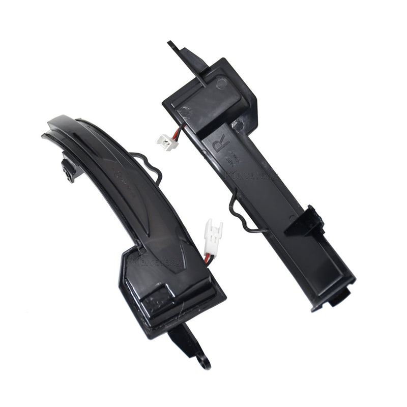 Clignotants LED dynamiques rétroviseurs Mercedes Classe A W177 2018-2025 - packshot studio - Becquet Voiture