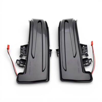 Clignotants LED dynamiques rétroviseurs Mercedes GLA X156 2014-2020 - packshot studio - Becquet Voiture