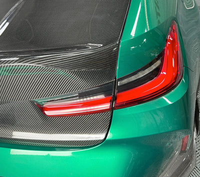Coffre CSL Fibre Carbone BMW G80 G20 - vue rapprochée - Becquet Voiture