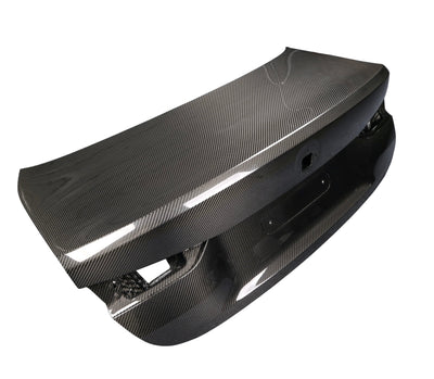 Coffre OEM+ en Fibre Carbone BMW G82 - vue de face - Becquet Voiture