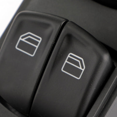 Commutateur Vitre Électrique Conducteur A6395451313 Mercedes Viano Vito W639 - installé sur véhicule - Becquet Voiture