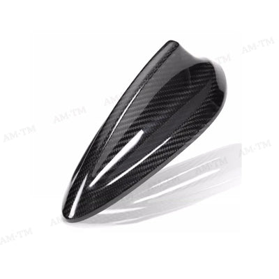 Coque d'Antenne Aileron de Requin Carbone BMW Série 2 3 4 5 - vue de trois-quarts - Becquet Voiture