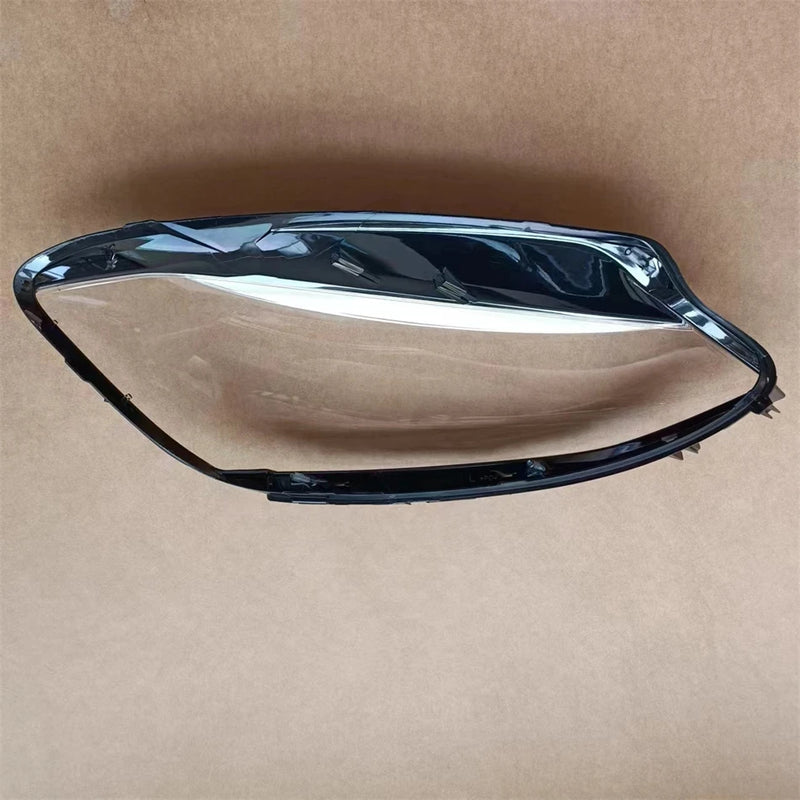 Transparent Lens for VW Golf 7.5 2018-2020 Headlight - studio packshot - Becquet Voiture