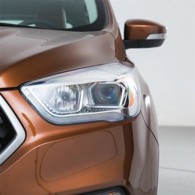 Coque Phare Avant Ford Kuga Couvercle Lentille - vue de profil - Becquet Voiture