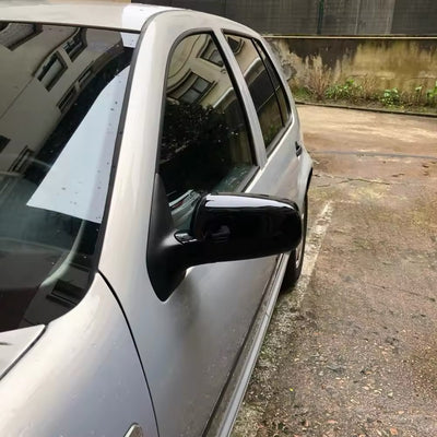 Coque rétroviseur Golf 4 d’origine noir brillant Volkswagen - installé sur véhicule - Becquet Voiture