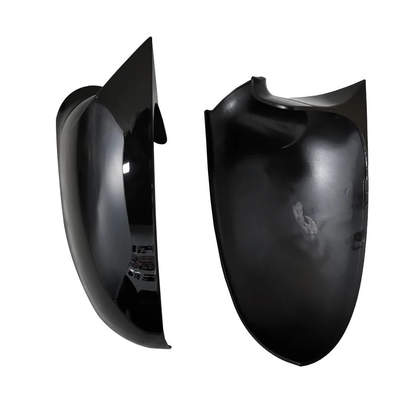 Coque rétroviseur Golf 5 personnalisée Volkswagen - détail du montage - Becquet Voiture