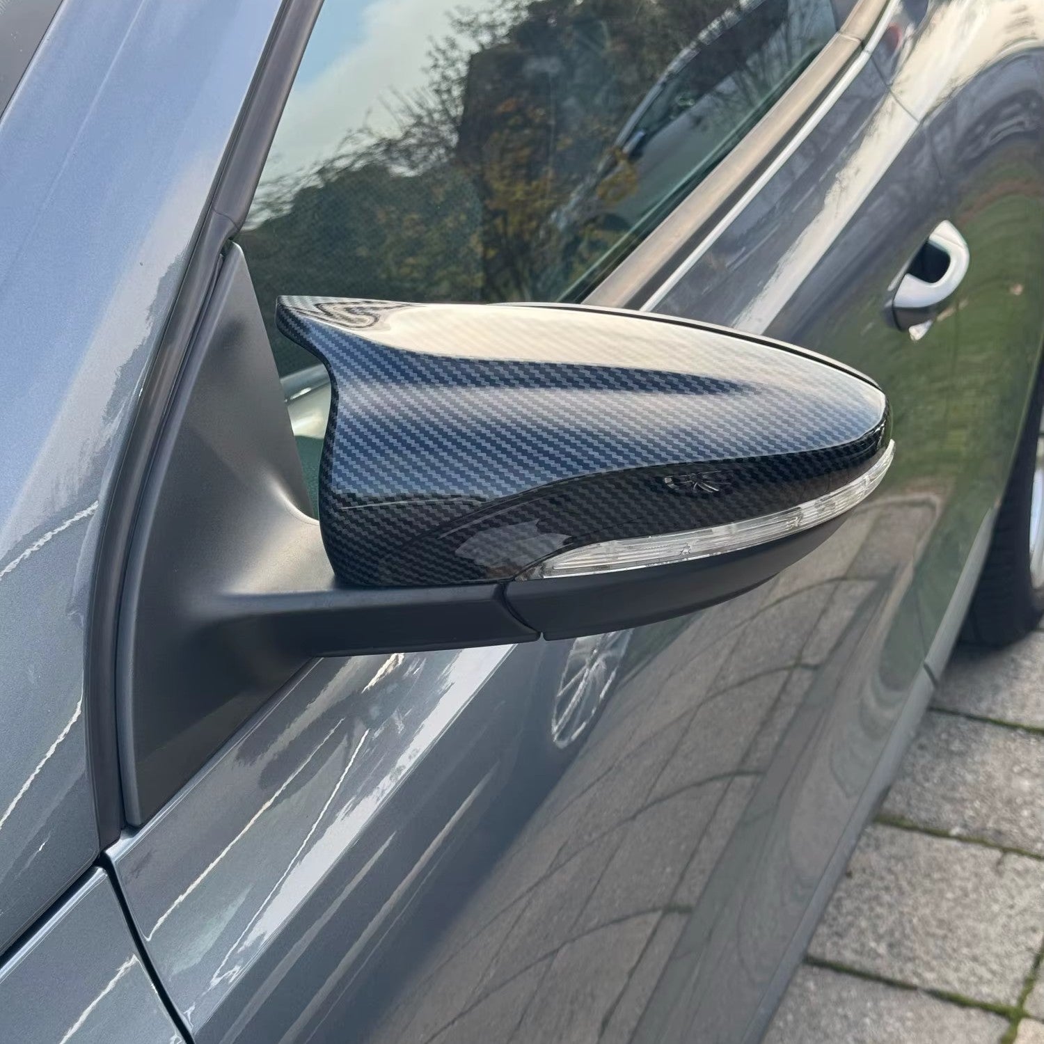 Coque rétroviseur Volkswagen Passat B7 personnalisée - vue de face - Becquet Voiture