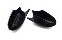 Carbon fiber mirror caps BMW 1 Series E87 - fitting detail - Becquet Voiture