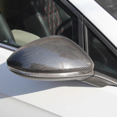 Coques rétroviseurs carbone VW Golf 7 - vue de profil - Becquet Voiture