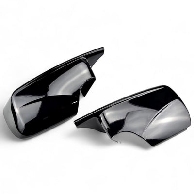 Coques rétroviseurs M Performance BMW Série 3 E46 - Noir brillant - vue de trois-quarts - Becquet Voiture